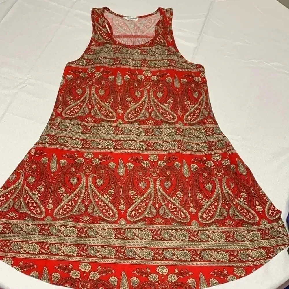 Faddare women’s Dress,Size L. Has pockets.